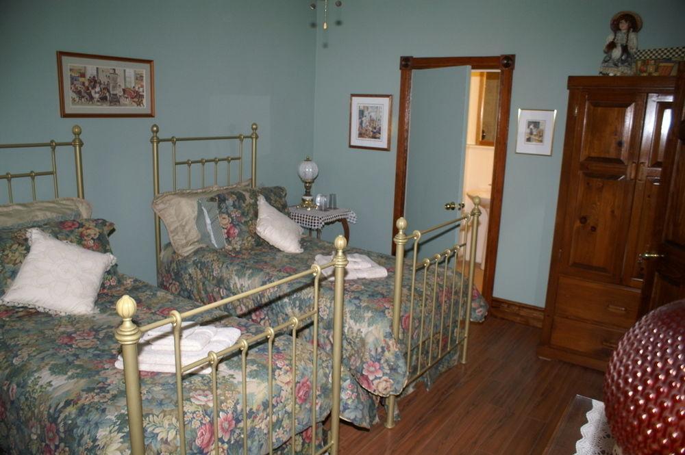 Doctor'S House B & B Tara Exterior photo