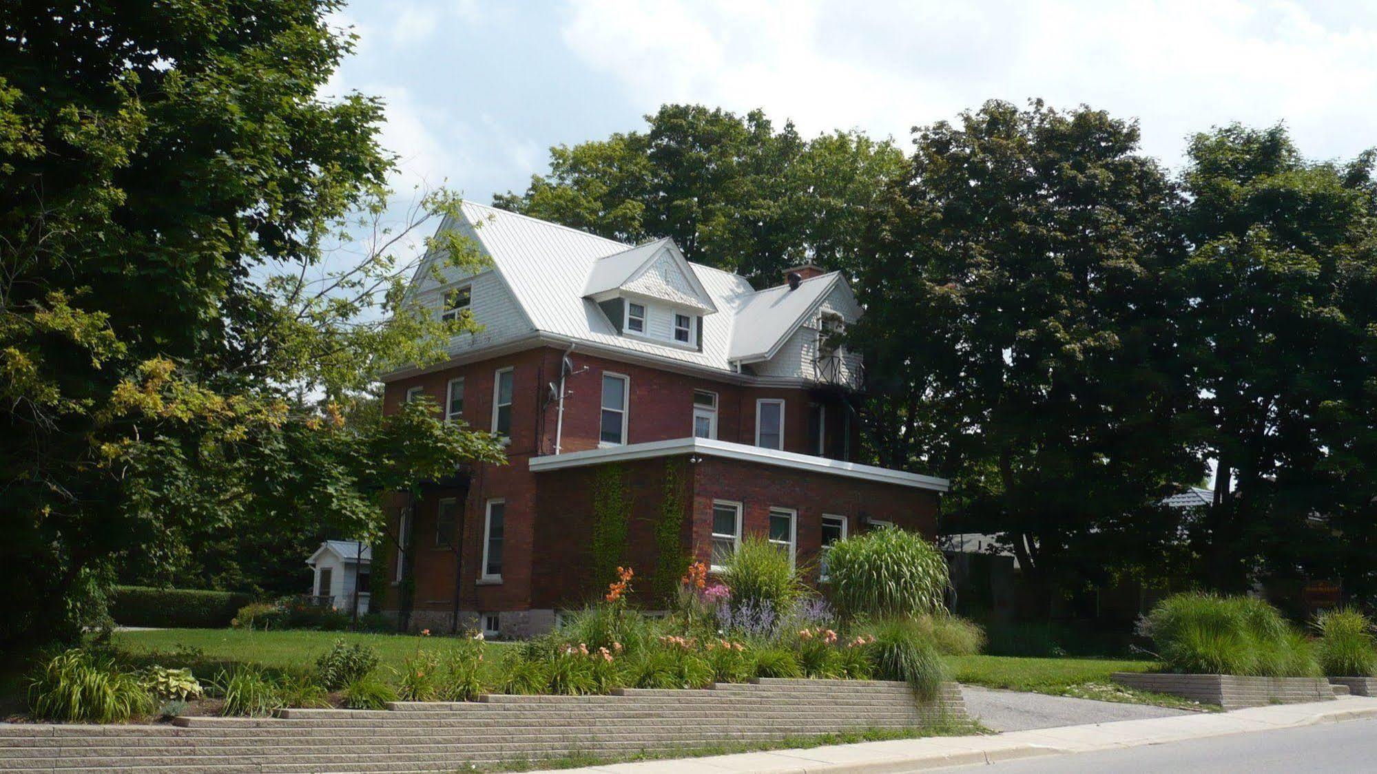 Doctor'S House B & B Tara Exterior photo